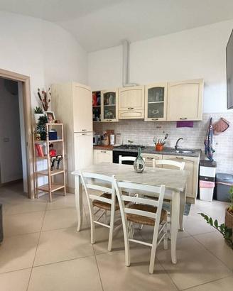 Appartamento di 56 m² con 3 locali e box auto a Ca