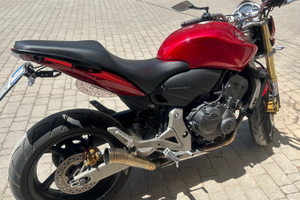 Honda Hornet 600 akrapovic