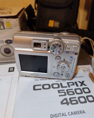 fotocamera digitale Nikon