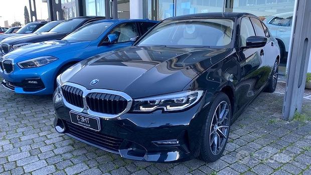 BMW Serie 3 G20 2019 Berlina - 330e Sport auto