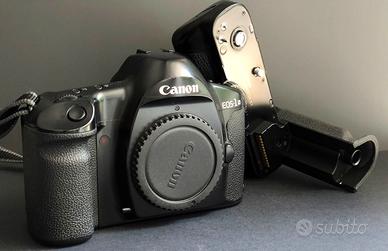 Canon EOS-1N con PB E1