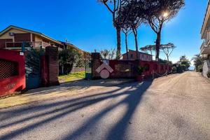 2 LOCALI A FORMIA