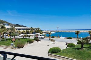 Esclusivo alloggio arredato sul mare ott 25 mar 26