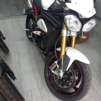Triumph Speed Triple 1050 - 2011