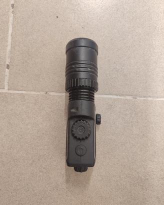 Pulsar x850 torcia IR per visori notturni militare