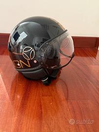 Casco MOMO design nero/oro  S