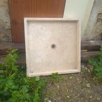 lavabo stile vecchio e piatto doccia