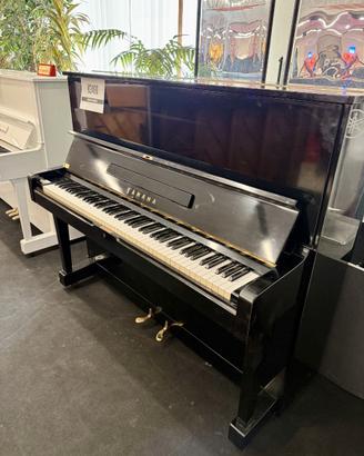 PIANOFORTE VERTICALE YAMAHA MOD. U2 NERO LUCIDO