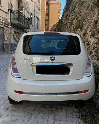 Lancia Ypsilon del 2011