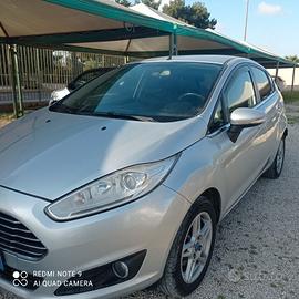 Ford Fiesta 1.5 TDCi 75CV 5 porte Titanium