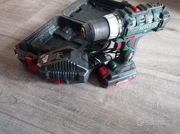 Trapano avvitatore parkside. 