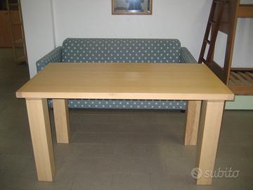 Tavolo in legno massello Frassino 