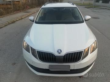 SKODA Octavia S.W. 1.4 G-TEC EXECUTIVE METANO