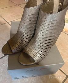 Scarpe in pelle