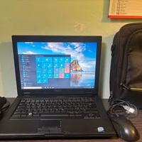 Pc DeLL4gbram hd 320gb +borsa pc+mouse batteria ok