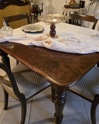 Tavolo in legno stile inglese (allungabile) con 4
