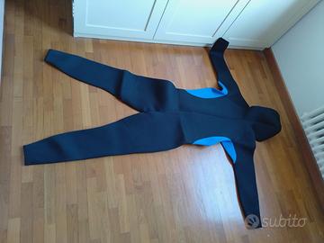 Tuta da sub uomo con cappuccio