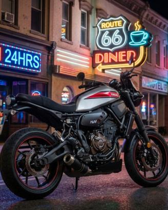 Yamaha XSR700 Garage Metal + accessori