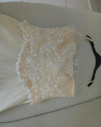 abito da sposa in taffetà di seta