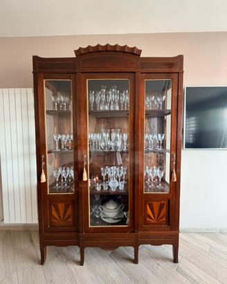 Vetrina fine 800