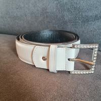 Cintura da donna in pelle bianca fibbia argento