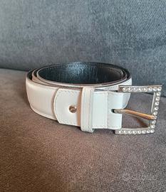 Cintura da donna in pelle bianca fibbia argento