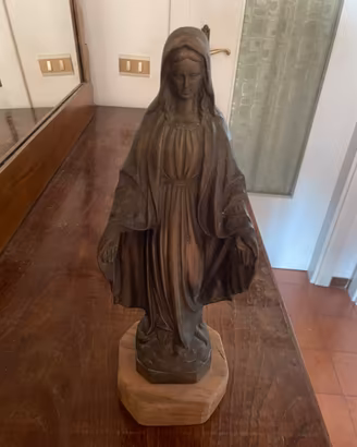 Statua Madonna Miracolosa