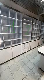 Mobili per libreria o negozio
