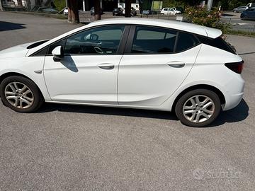 Opel astra 1.6 CDti 110CV 2017