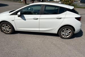 Opel astra 1.6 CDti 110CV 2017