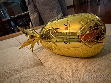 Pineapple cup ocean cay bahamas