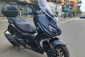 QJ Motor Fort 400 2025 8.000km Garanzia 4 anni