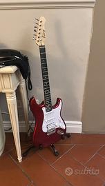 Chitarra stratocaster + case fender