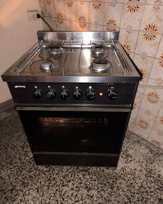 Cucina a gas SMEG 4 fuochi