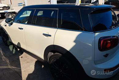 Ricambi MINI CLUBMAN D 2019