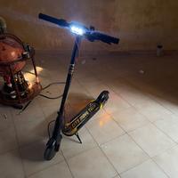 Monopattino elettrico City Move Tech – 250W 36V