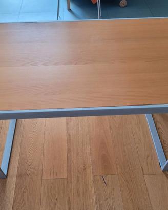 Tavolo design Horm in legno e acciaio estensibile