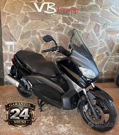 Yamaha X-Max 125