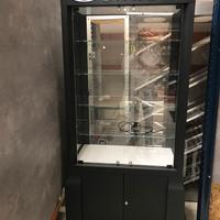 Vetrina Oakley - vetrina