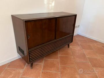 Sistema radio giradischi - 1958