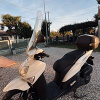 Scooter Yamaha Xenter 125