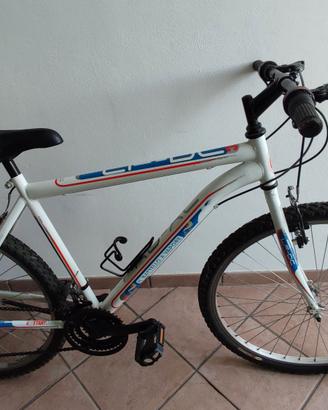 Bicicletta mountain bike ragazzo 26"