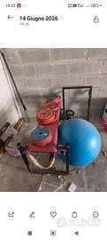 Bilanciere con pesi e pallone addominali 