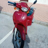 scarabeo 1996 pochissimi km