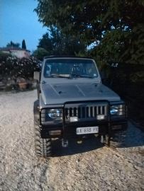 Suzuki Samurai