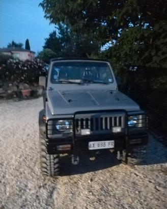 Suzuki Samurai