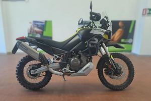 APRILIA Tuareg 660 .