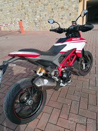 Ducati Hypermotard 821 SP modello 2015