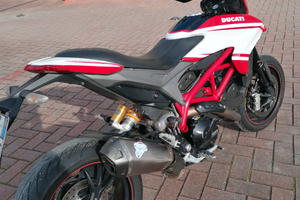 Ducati Hypermotard 821 SP modello 2015