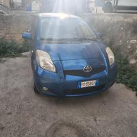 Yaris 1000 benzina 